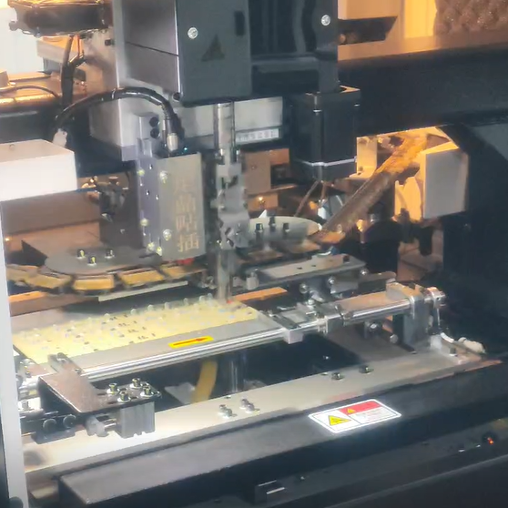 算清這筆賬：投資自動插件機(jī)的真實(shí)投資回報(bào)率（ROI）分析?